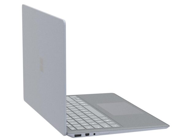 Microsoft Surface Laptop 2 8th Gen Core i5 8/256 [Pre-Owned] - Image 5
