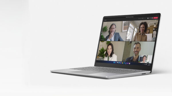 Microsoft Surface Laptop 2 8th Gen Core i5 8/256 [Pre-Owned] - Image 7