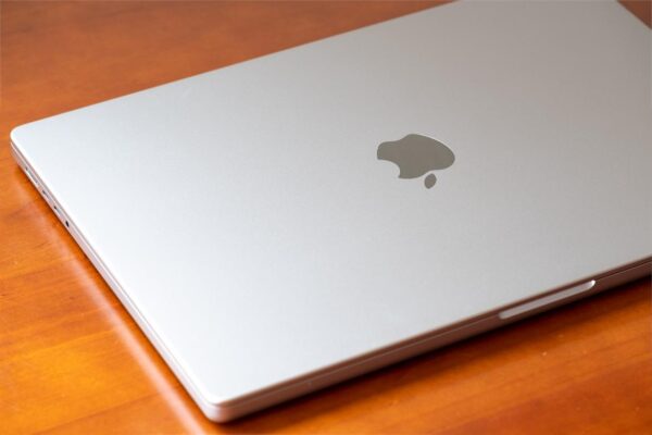 MacBook Pro 16" M2 Max Chip 32GB 1TB Space Gray (12C CPU 38C GPU) Pre-Owned 100% Fresh Full Box BH 100 BC 39 Only - Image 5