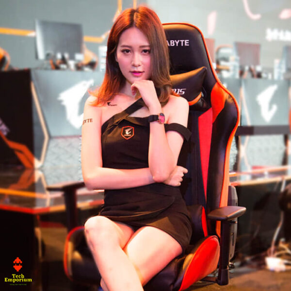 GIGABYTE Gaming Chair For Gamers And Tech YouTubers (AORUS AGC300, Rev2.0) - Image 4